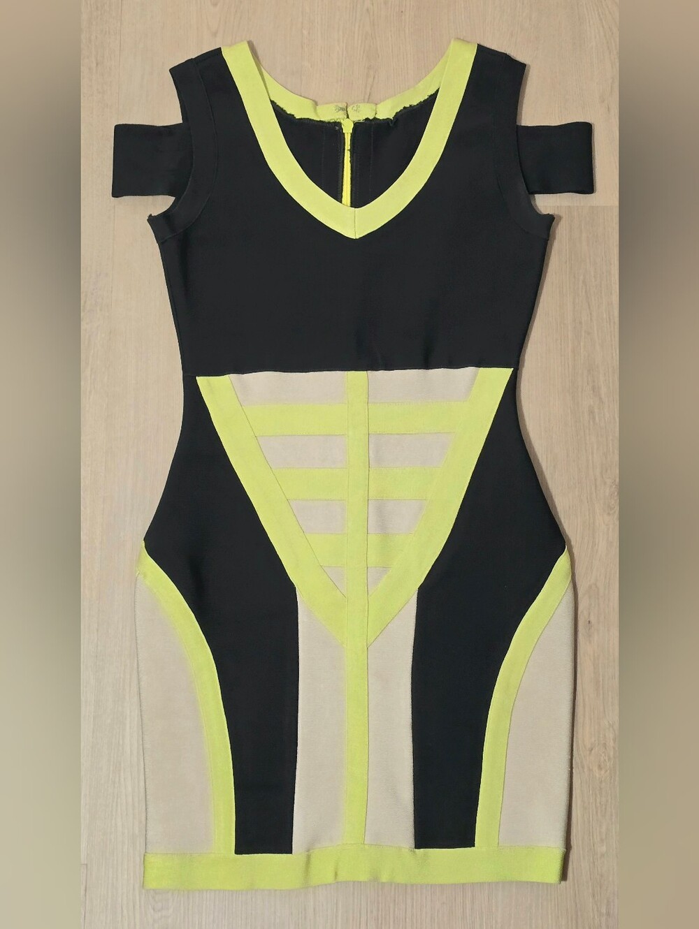 Colorblock Neon Yellow Cold Shoulder Bandage Bodycon Mini Dress Size Small